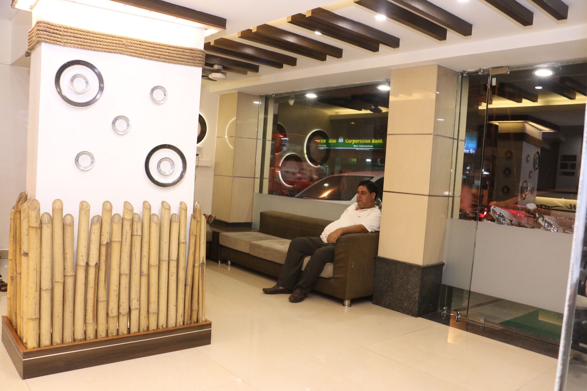 Hotel Shalimar Deluxe Bhopal Luaran gambar