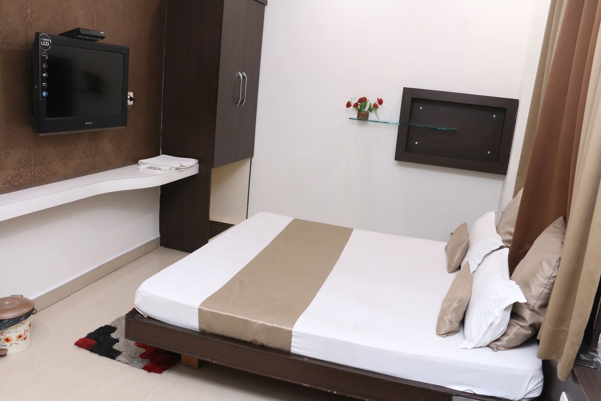Hotel Shalimar Deluxe Bhopal Luaran gambar